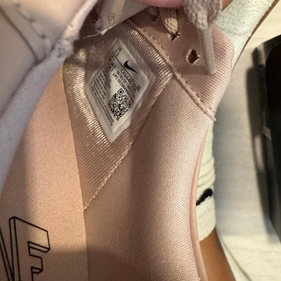 Nike WMNS Air Force 1 Pixel ‘Particle Beige’ - Picture 6 of 6